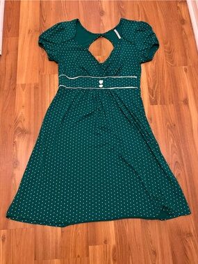 Rue21 Green Polka Dot Hearts Midi Dress with Puff Sleeves and Keyhole Back